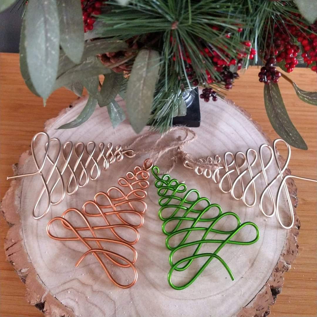 Hanging Wire Christmas Trees x 4