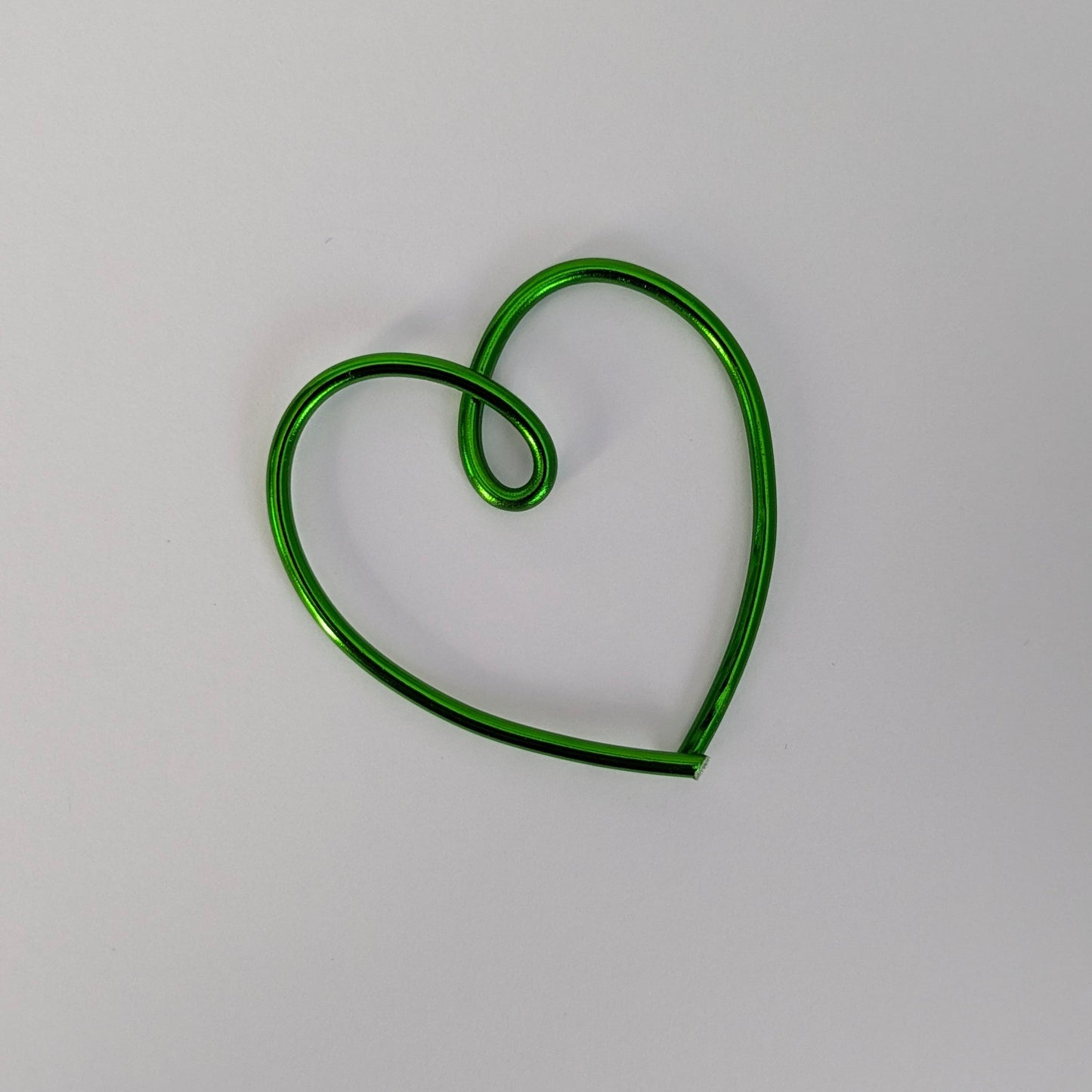 Mini Wire Heart Favours x 12