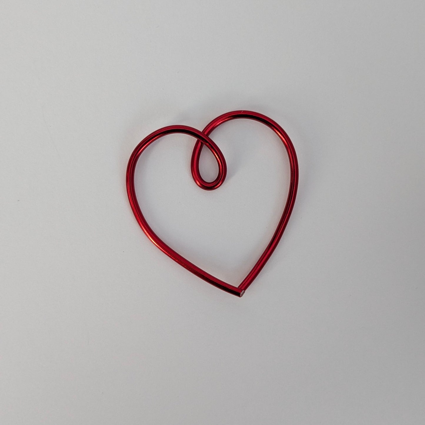 Mini Wire Heart Favours x 12